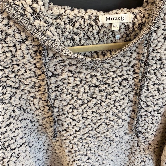 Knit Hoodie - Picture 2 of 4